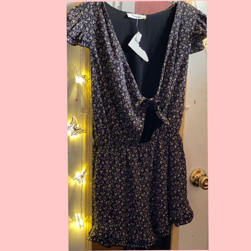 Laura’s Boutique Romper ✨🌸🌼